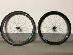 Prodam nova zapletena kola Fulcrum Racing 400DB