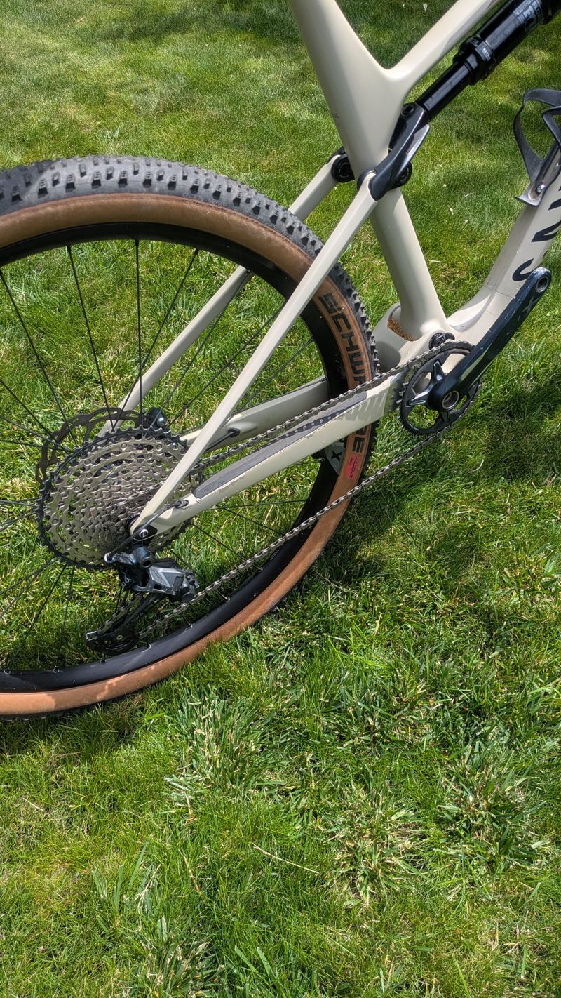 Canyon Trail Lux 6
