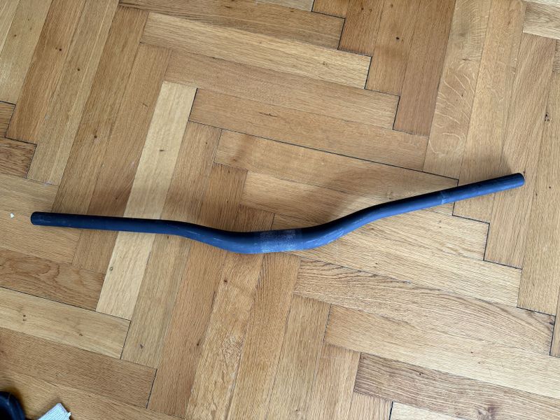Karbonová řidítka Roval Traverse SL Carbon