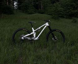 Commencal Meta V5 