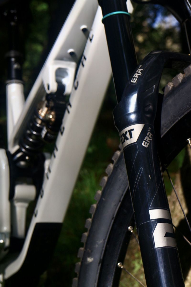 Commencal Meta V5 