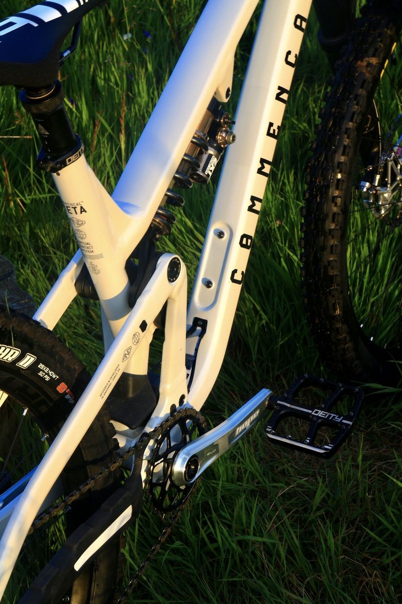 Commencal Meta V5 