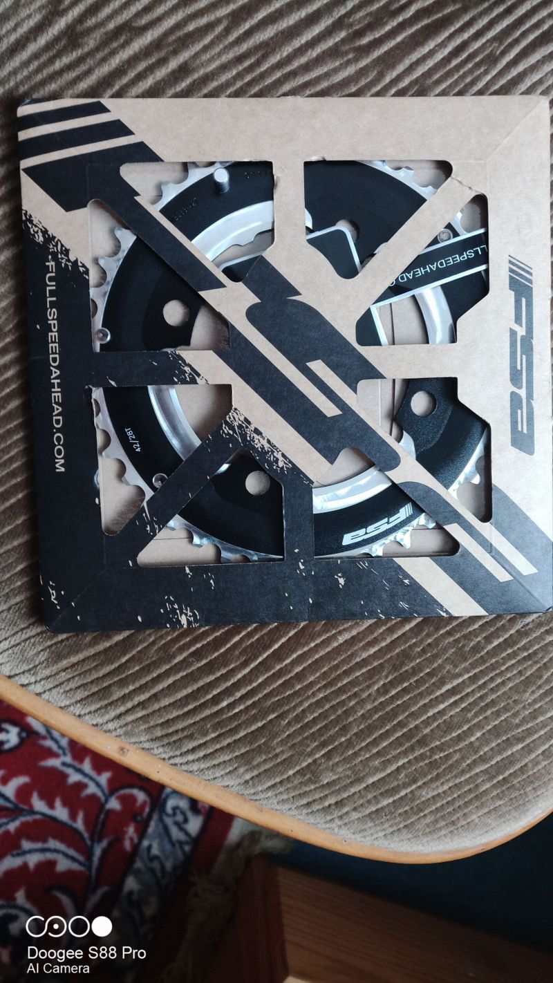 FSA 42T, BCD 104, 10D 12mm pin, WB283.