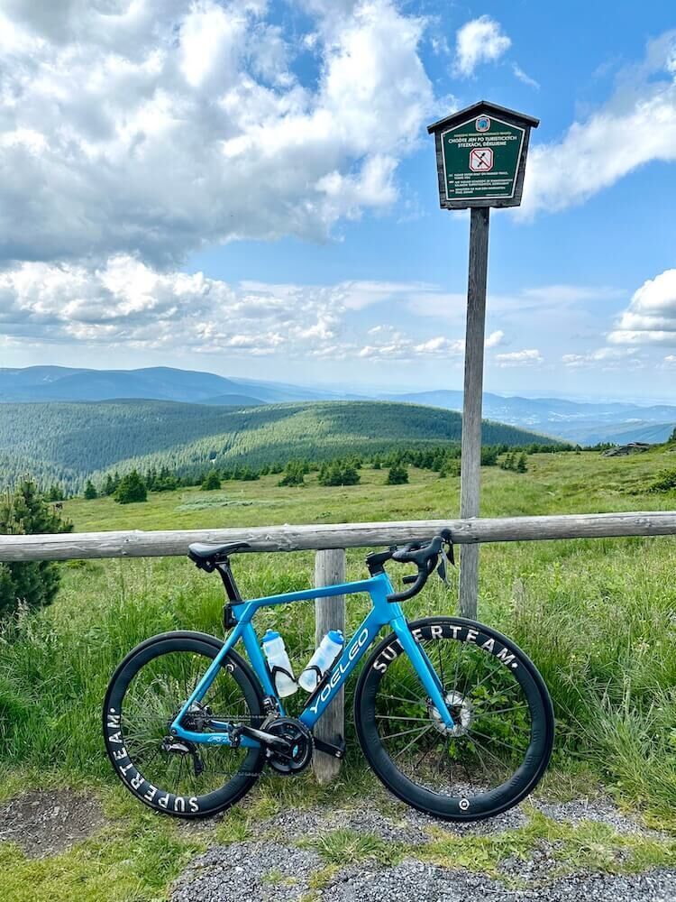 Superteam All-Carbon Ultra (1385g, karbonové špice)