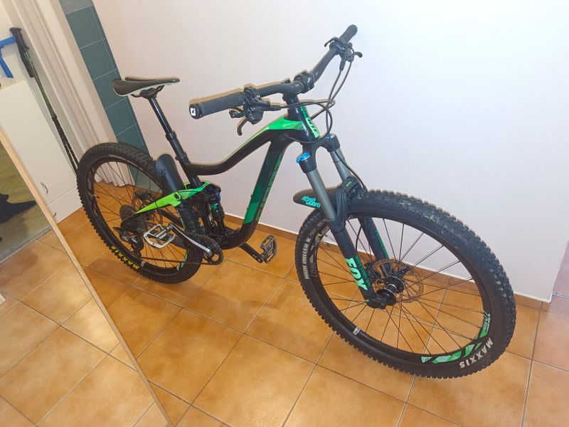 Giant Trance velikost S, kola 27,5"