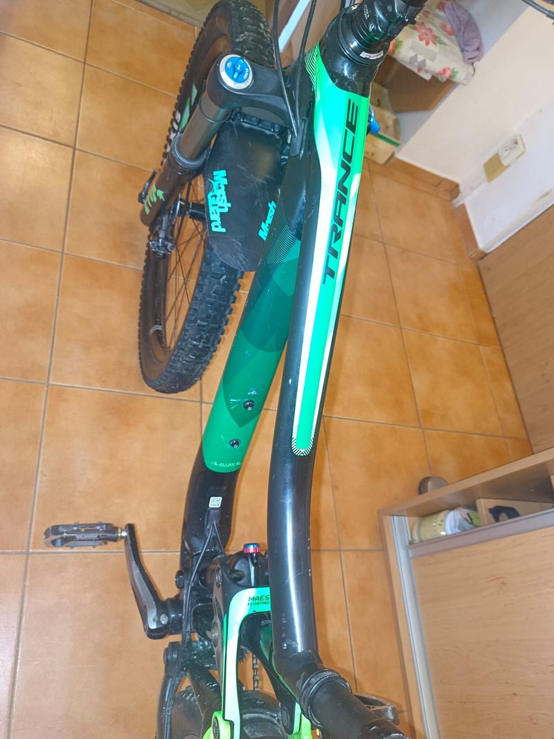 Giant Trance velikost S, kola 27,5"