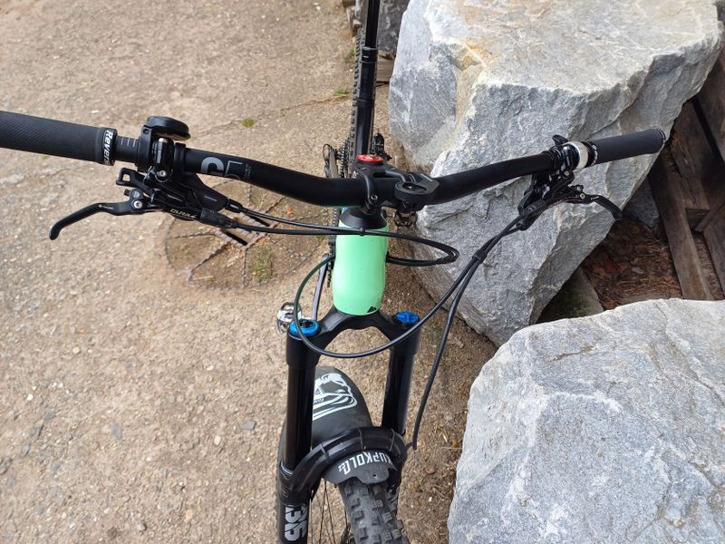 Canyon Spectral CF8 2021 L