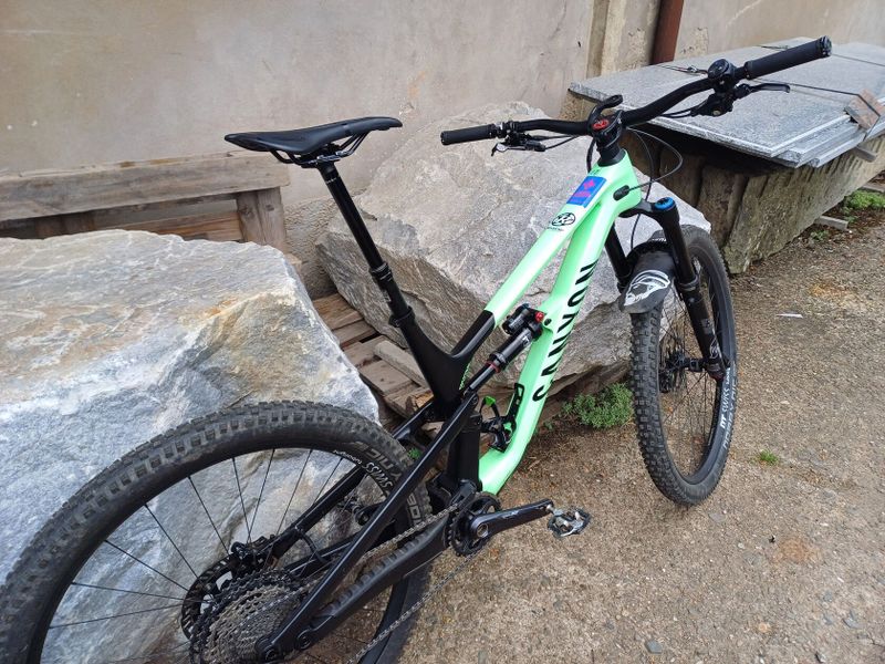 Canyon Spectral CF8 2021 L