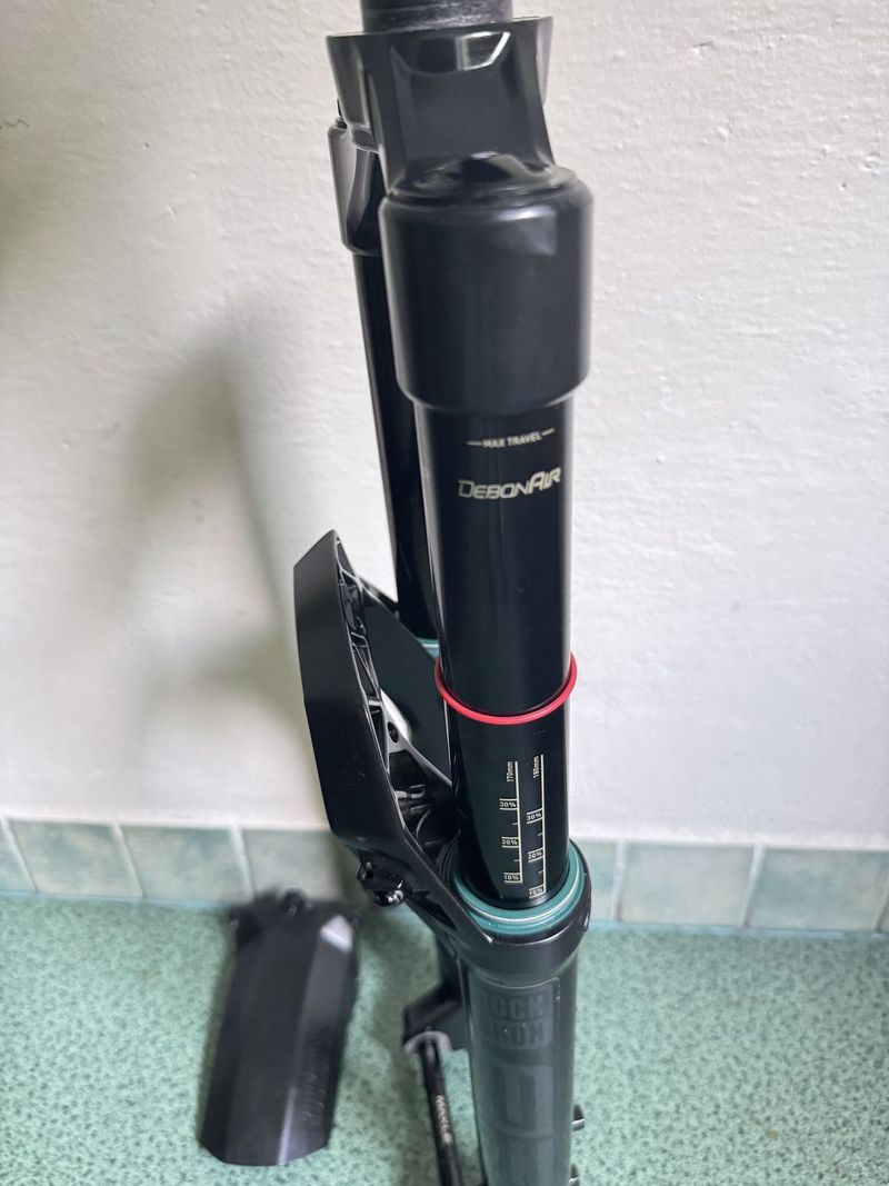 Rock Shox Zeb Select+ 