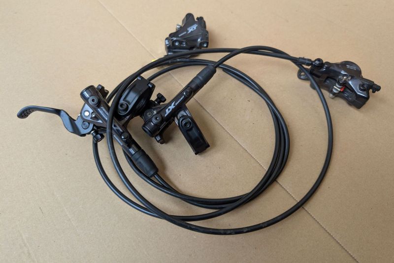 Brzdy Shimano XT BR-M8100