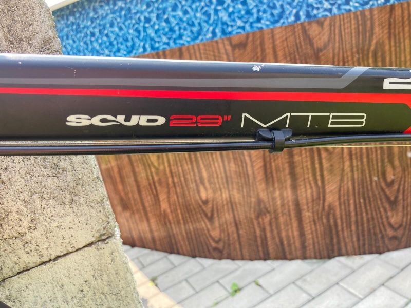 SCUD 29” Alu 6061 SL – Suntour XCR, kotoučové brzdy, dobrý stav