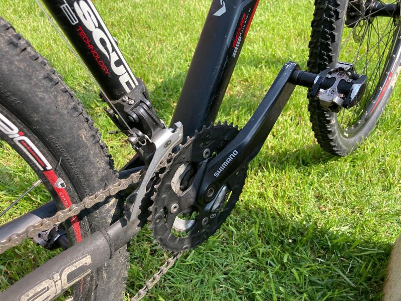 SCUD 29” Alu 6061 SL – Suntour XCR, kotoučové brzdy, dobrý stav