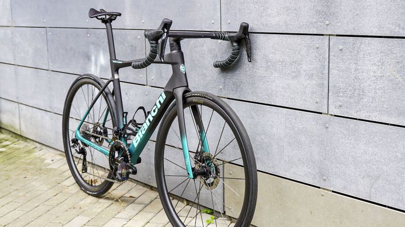 Bianchi Speciálissima RC/ Dura-Ace 