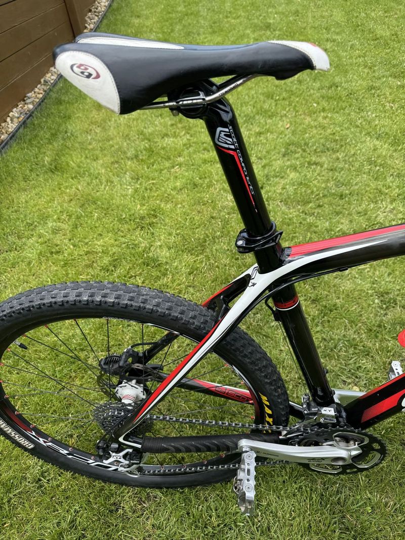 Scott Scale Carbon