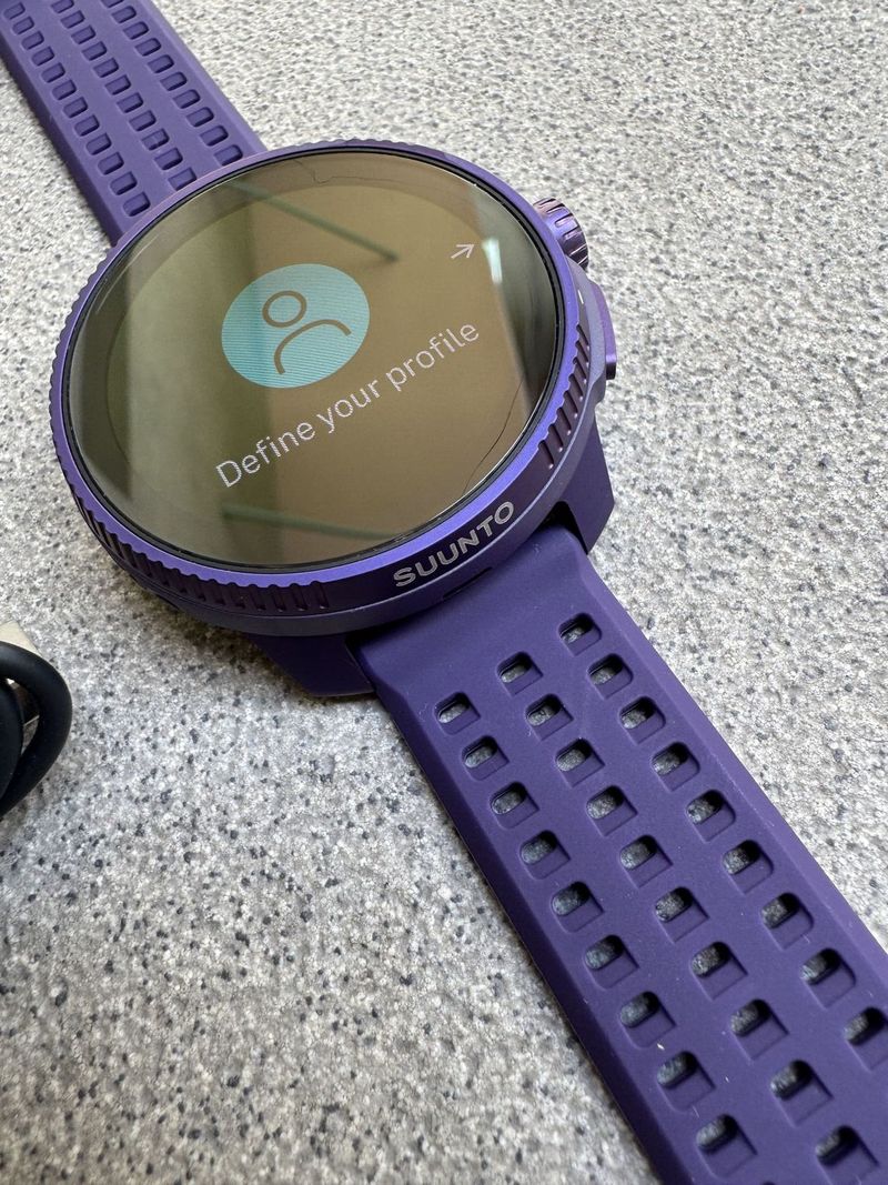 Suunto Race Titanium Amethyst + HR, nové, nepoužité 