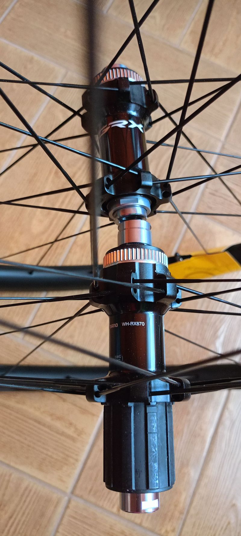 Mavic/Shimano - karbonová gravelová kola - 622x25