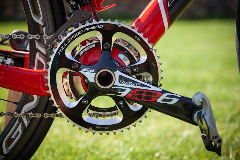 Cento1 SR TOP stav + Campagnolo Chorus