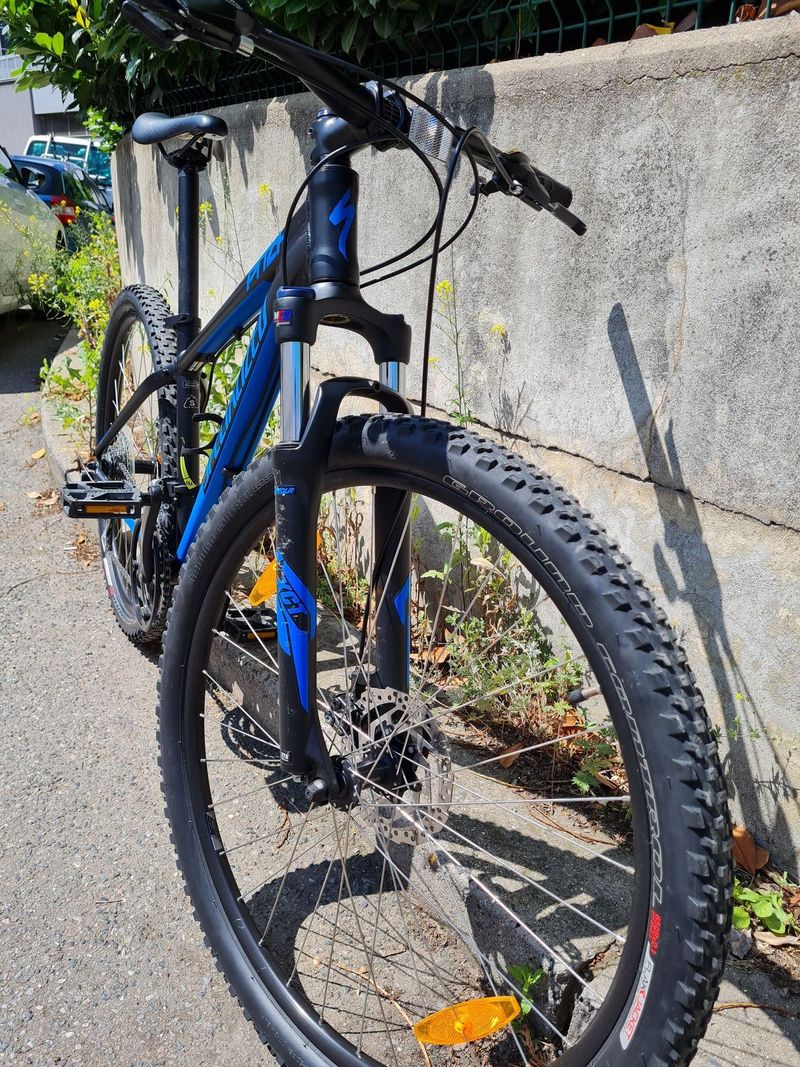 Specialized Pitch 27,5x2.1