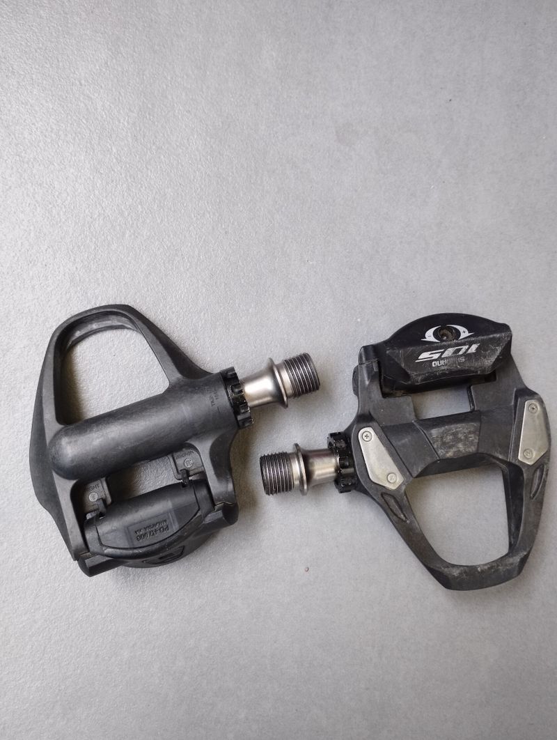 Shimano 105 Carbon 