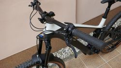 ELEKTRO CELOPERO Bulls Sonic EVO AM SX 1 UD Carbon//NOVÉ