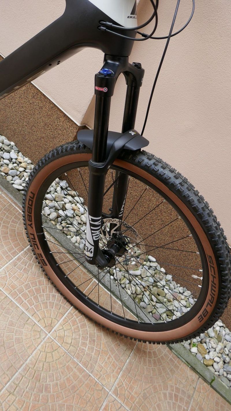 ELEKTRO CELOPERO Bulls Sonic EVO AM SX 1 UD Carbon//NOVÉ