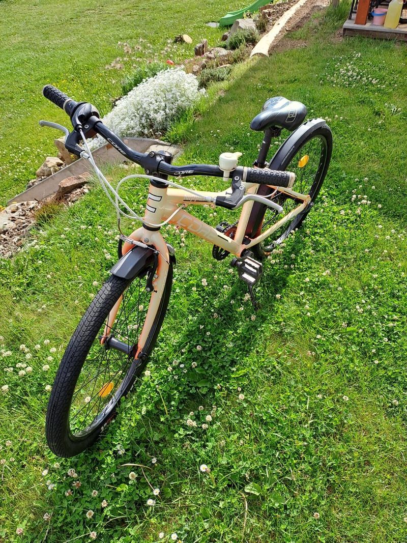 Core nipper vel.24 PĚKNÉ 