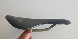 Sedlo Selle Italia SLR Novus Evo Boost SuperFlow Ti 316, 145