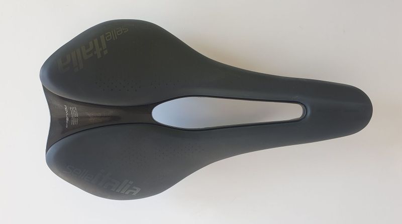Sedlo Selle Italia SLR Novus Evo Boost SuperFlow Ti 316, 145