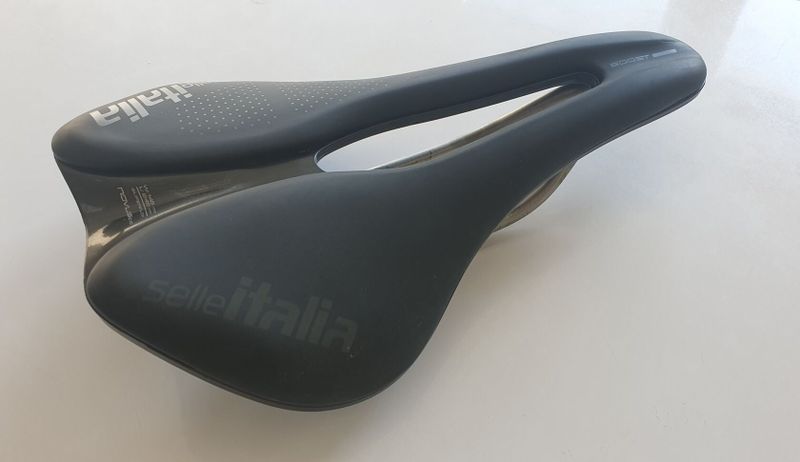 Sedlo Selle Italia SLR Novus Evo Boost SuperFlow Ti 316, 145