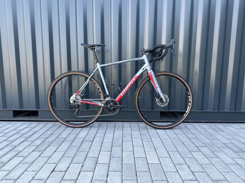 Gravel GHOST ROAD RAGE
