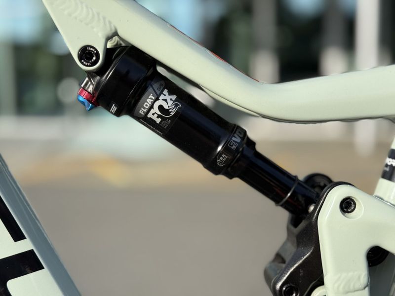 Horské kolo Focus Jam 6.9