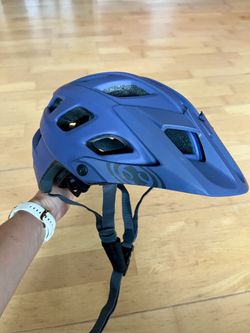 Prodam enduro helmu iXS Trail EVO