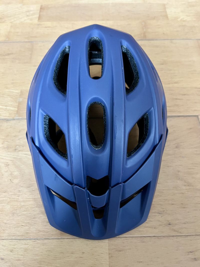 Prodam enduro helmu iXS Trail EVO