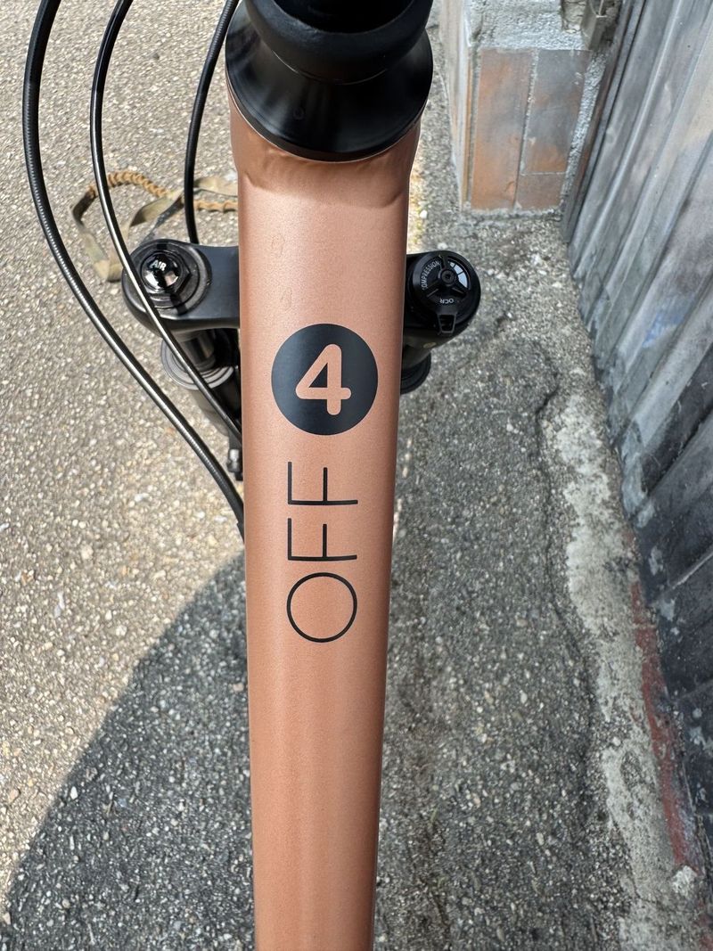 Dětské horské kolo 20" WOOM 4 OFF AIR - Copper