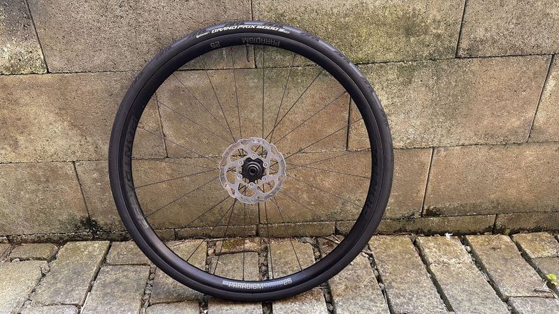 Bontrager Paradigm Comp 25 + Continental Grand Prix 5000