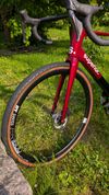 Superior X-road team issue Di2
