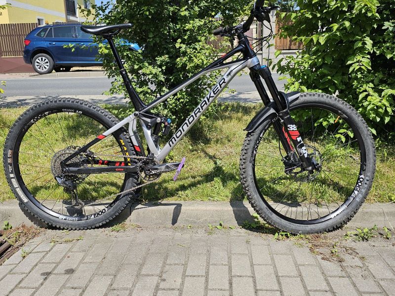 Mondraker Superfoxy R 2021