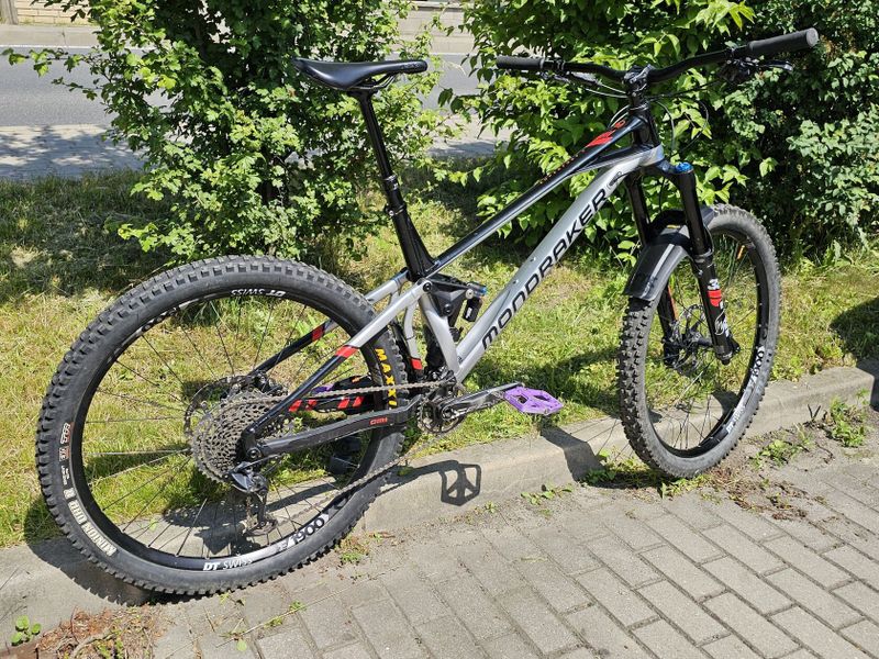 Mondraker Superfoxy R 2021