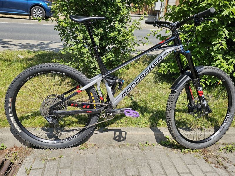 Mondraker Superfoxy R 2021