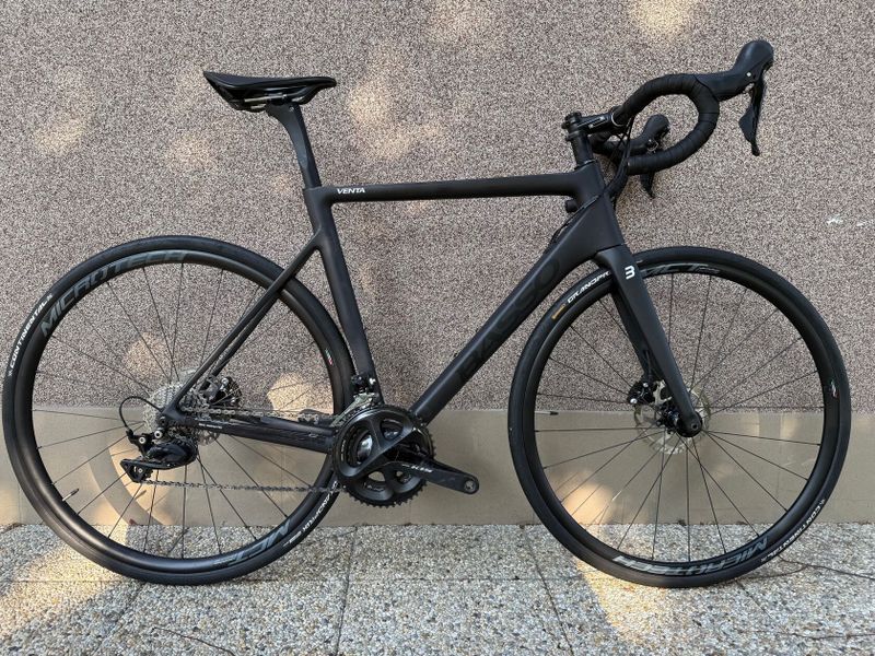 Basso Venta Disc, Shimano 105