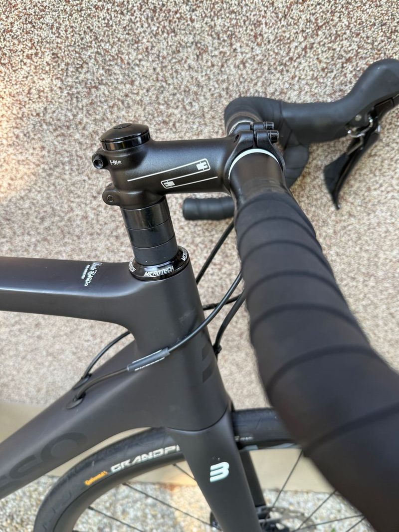 Basso Venta Disc, Shimano 105