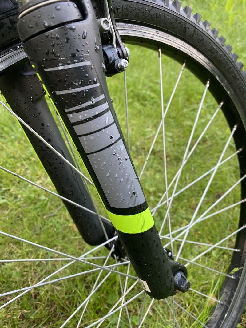  Rockrider ST500