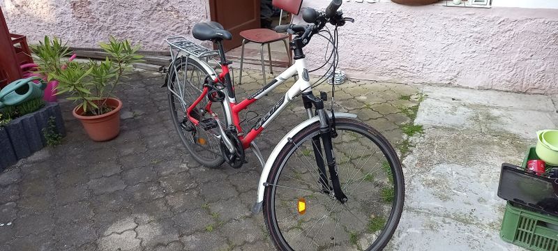 Prodej zánovního kola ...najeto cca 100km