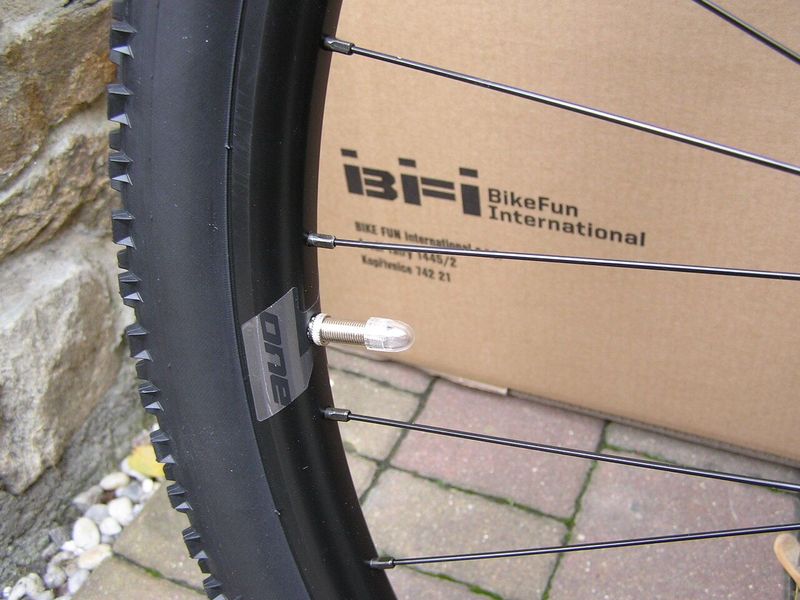 Nové horské kolo Škoda/Shimano CUES/ MTB 29" vel. L-20
