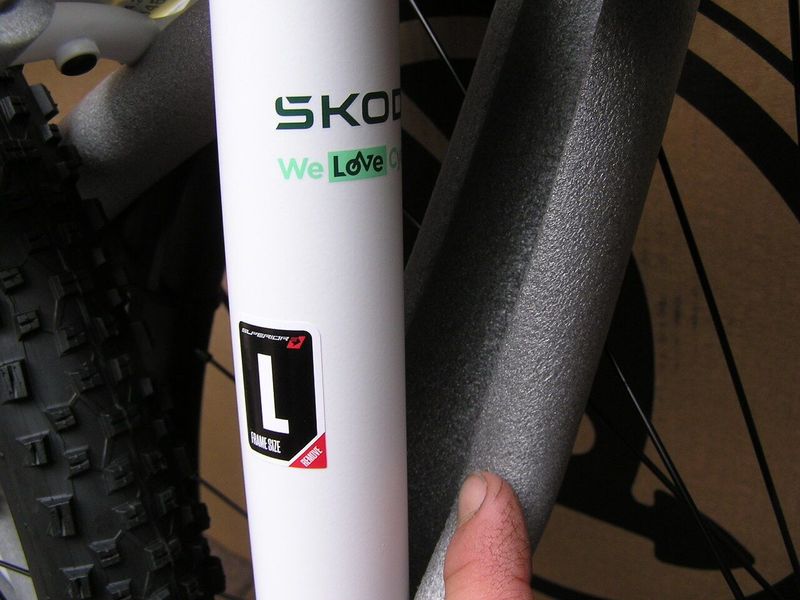 Nové horské kolo Škoda/Shimano CUES/ MTB 29" vel. L-20