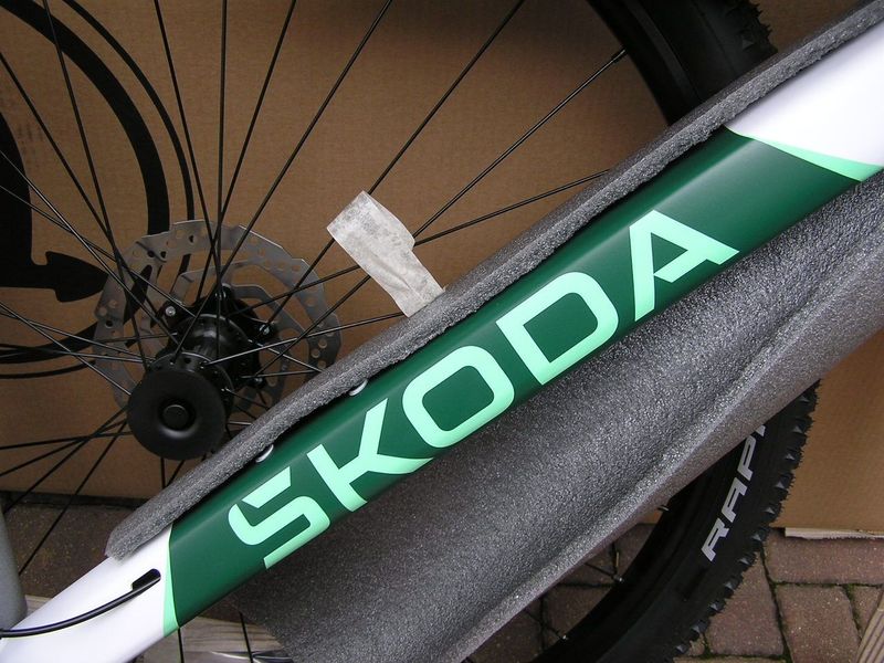 Nové horské kolo Škoda/Shimano CUES/ MTB 29" vel. L-20