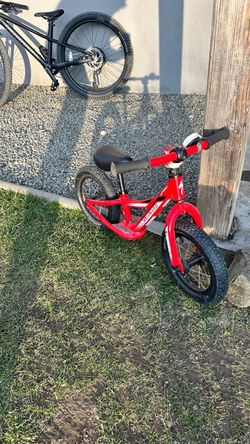SPecialized hotwalk odrazedlo 