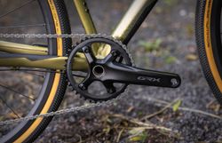 Superior X-ROAD Comp GR 2023 ( MATTE OLIVE METALLIC ) gravel kolo