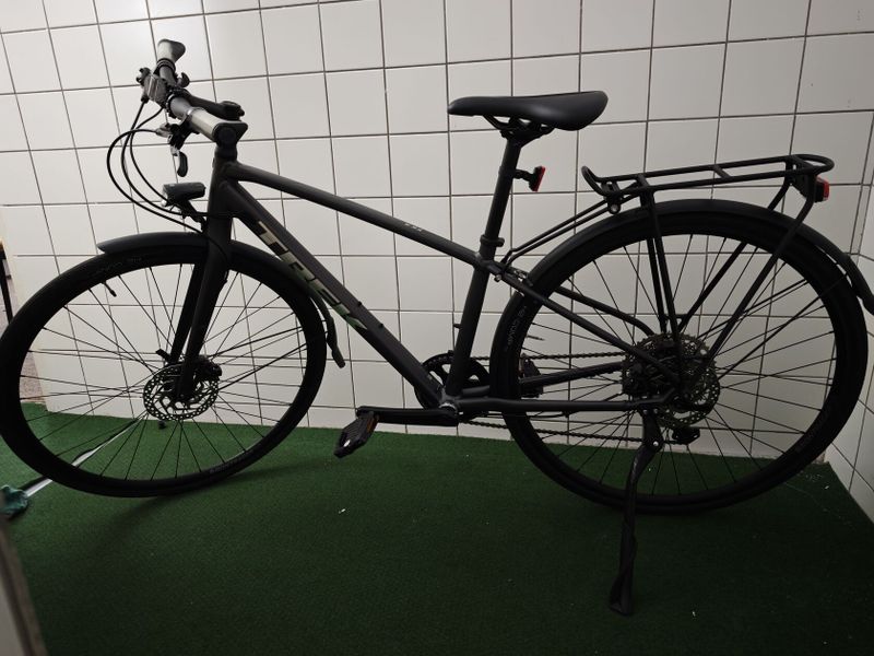 Fitness/trekingové kolo Trek FX 3 EQ vel. S