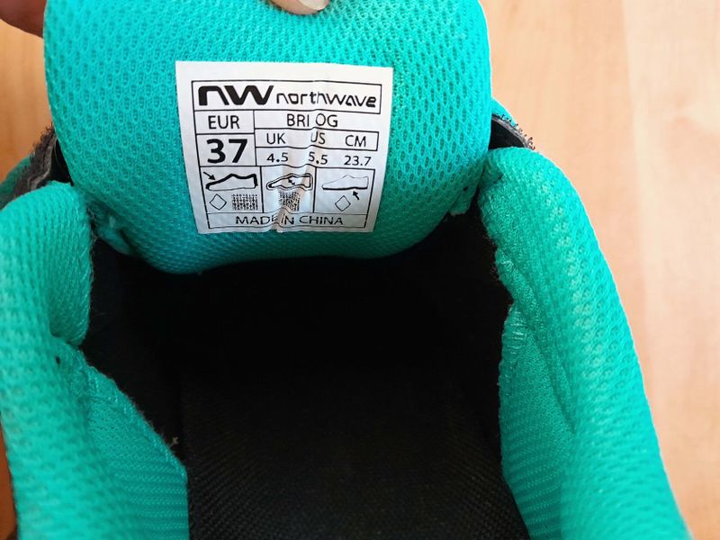 MTB tretry Northwave ESCAPE EVO black/turqoise